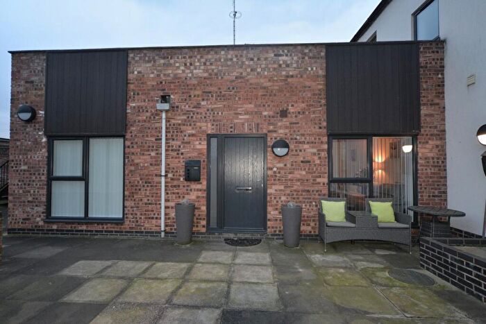 2 Bedroom Apartment For Sale In Castle Apartments, Station Road, Hatton, DE65