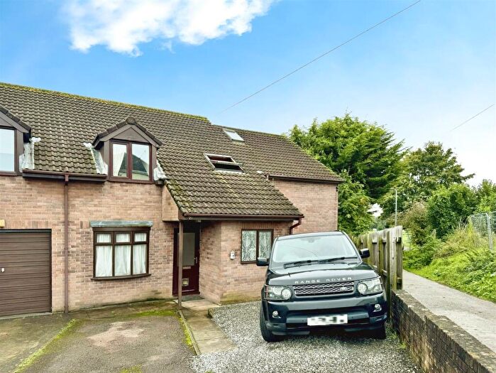 4 Bedroom Semi-Detached House For Sale In Manor Way, Portskewett, Caldicot, NP26