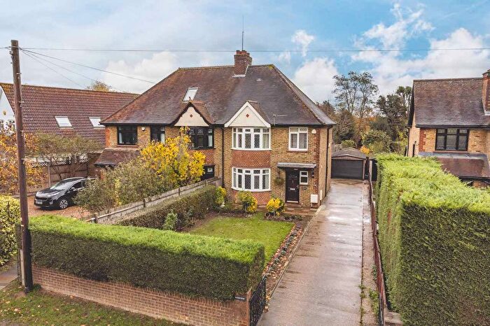 3 Bedroom Semi Detached House For Sale In Oxford Road, Denham, UB9