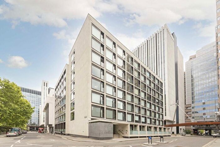 Flat For Sale In Wood Street, Roman House, EC2Y