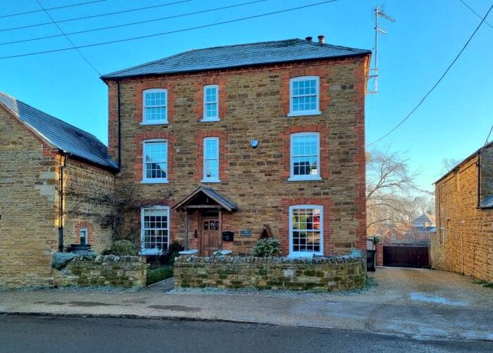 4 Bedroom Semi-Detached House For Sale In Old Road, Scaldwell, Northampton, NN6