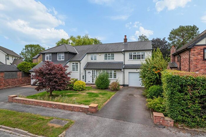 4 Bedroom Detached House For Sale In Redacre, Poynton, Cheshire East, SK12
