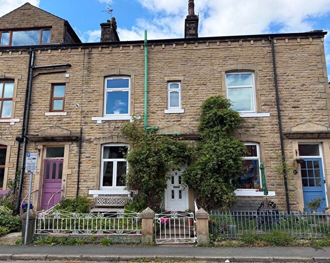 4 Bedroom Terraced House For Sale In Hangingroyd Lane, Hebden Bridge, HX7