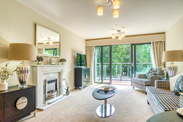 1 Bedroom Retirement Property To Rent In Village Suite Hatherley Lane, Cheltenham, Gloucestershire, GL51