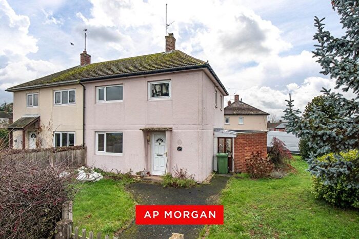 2 Bedroom Semi-Detached House For Sale In Kimberlee Avenue, Cookley, Kidderminster, Worcestershire, DY10
