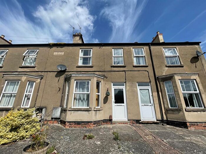 3 Bedroom Terraced House To Rent In Pinfold Lane, Balderton, Newark, NG24