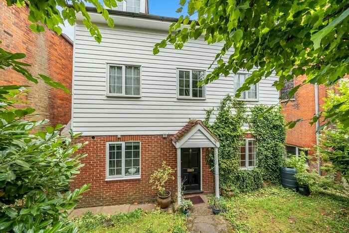 5 Bedroom Detached House For Sale In The Street, Boughton-Under-Blean, ME13