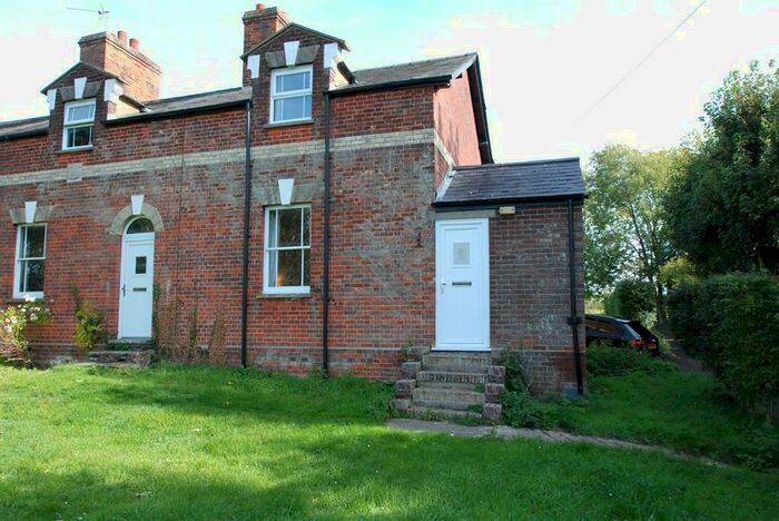 2 Bedroom End Of Terrace House To Rent In Chipping, Buntingford, SG9