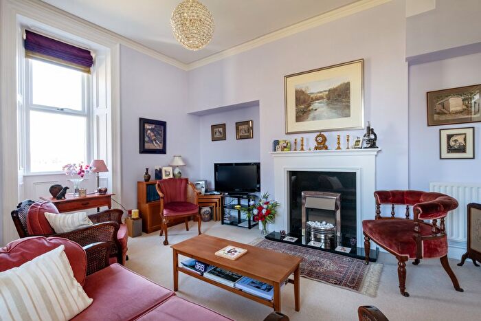 3 Bedroom Flat For Sale In Cliffe House, Corbridge, NE45