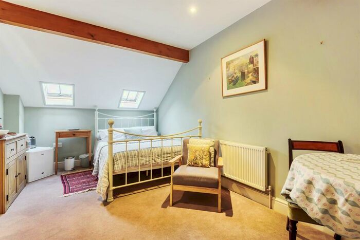 4 Bedroom Semi-Detached House To Rent In Rosemarys Courtyard, Lamberts Lane, Midhurst, GU29