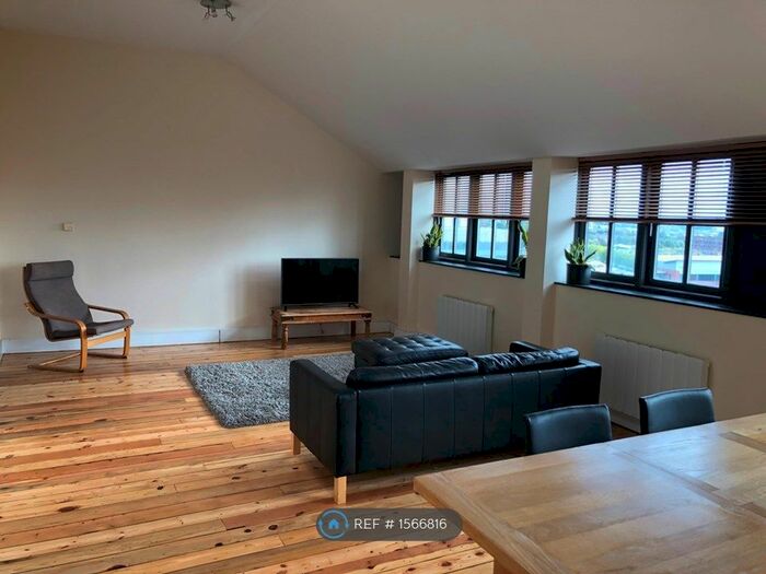 2 Bedroom Flat To Rent In Stone Yard, Nottingham, NG1