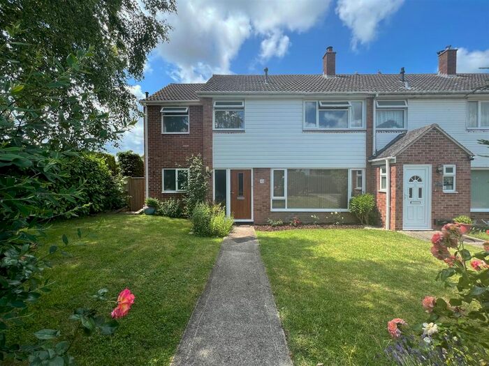 3 Bedroom Semi-Detached House To Rent In Glebe Gardens, Grove, Wantage, OX12