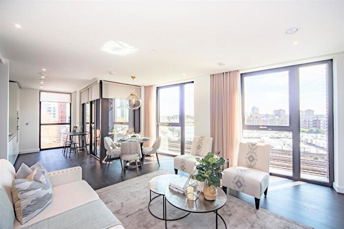 2 Bedroom House To Rent In Charles Clowes Walk, London, SW11