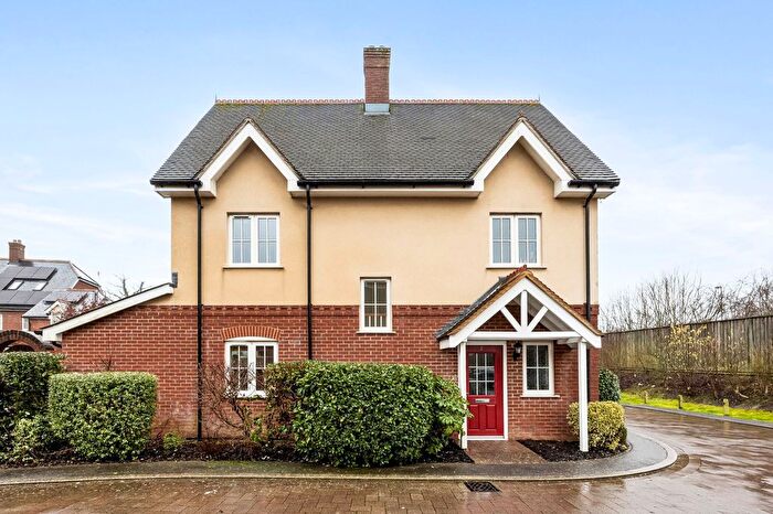 3 Bedroom Semi-Detached House For Sale In Brown Close, Broadbridge Heath, RH12