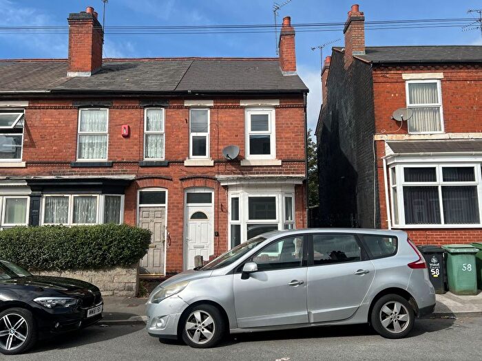 3 Bedroom End Of Terrace House For Sale In Dora Street, Walsall, WS2