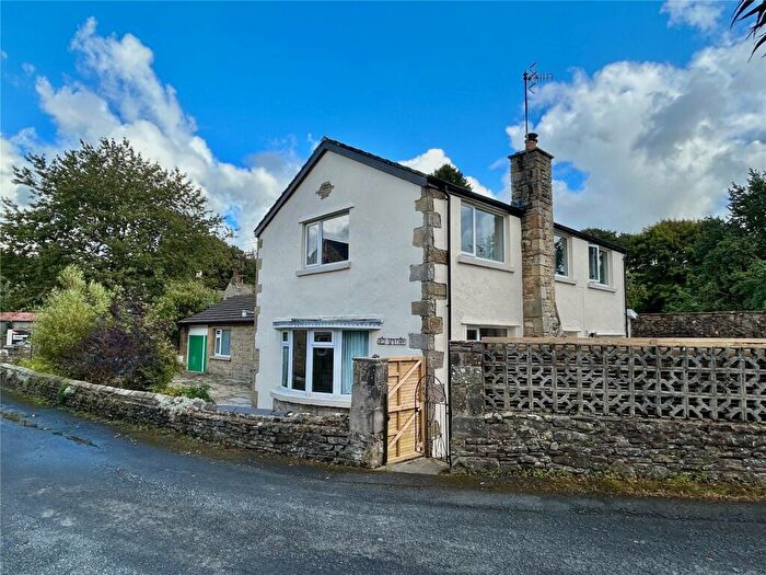 4 Bedroom Detached House For Sale In Post Horse Lane, Hornby, Lancaster, Lancashire, LA2