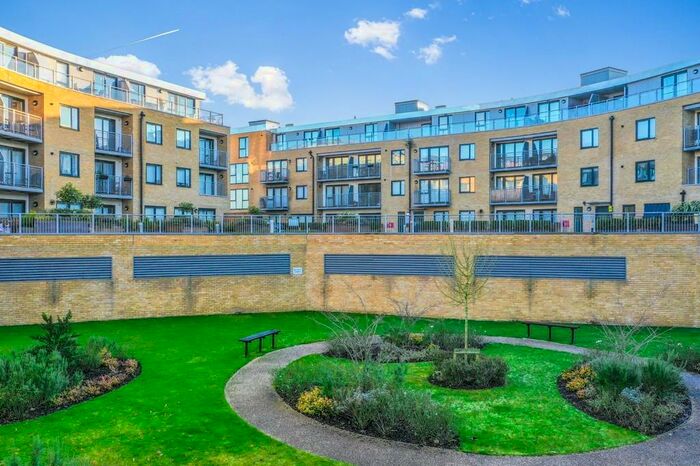 1 Bedroom Apartment To Rent In Smeaton Court, Hertford, SG13