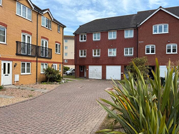 3 Bedroom Town House For Sale In Macquarie Quay, Eastbourne, BN23