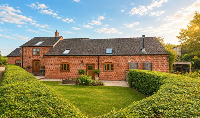 3 Bedroom Barn Conversion For Sale In The Oak Barn, Woodroffes Cliff, Marchington Woodlands, Marchington, Uttoxeter, ST14