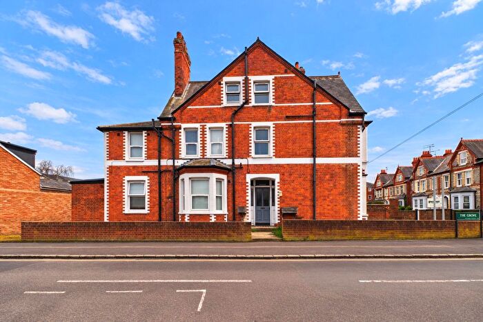 9 Bedroom Detached House For Sale In South Street, Reading, Berkshire, RG1