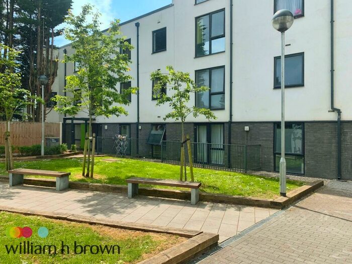 1 Bedroom Apartment To Rent In Loxford Road, Barking, IG11