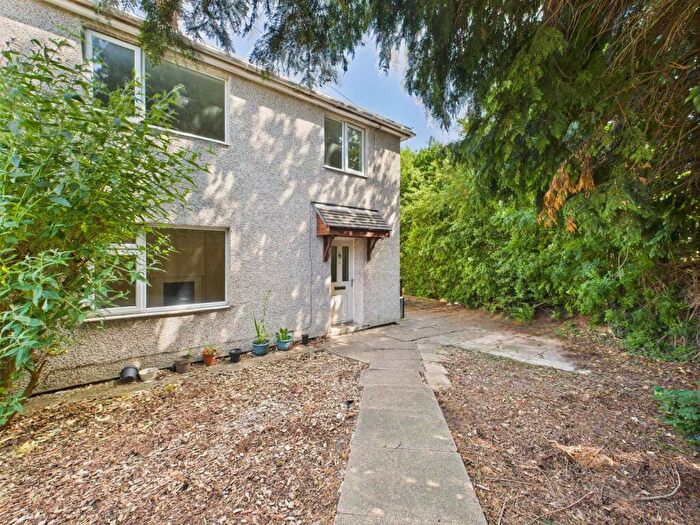 3 Bedroom Semi Detached House To Rent In Penrith Place, Derby, DE21