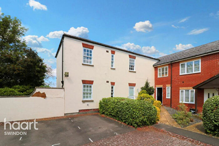 2 Bedroom Apartment To Rent In Willis Way, Swindon, SN5