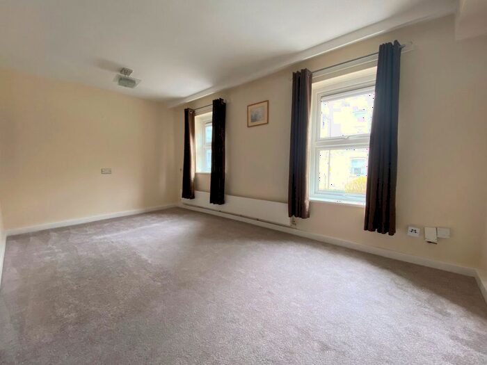 1 Bedroom Flat To Rent In Dudley Road, Tunbridge Wells, TN1