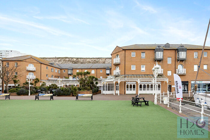 2 Bedroom Apartment For Sale In Starboard Court, Brighton Marina Village, Brighton, BN2