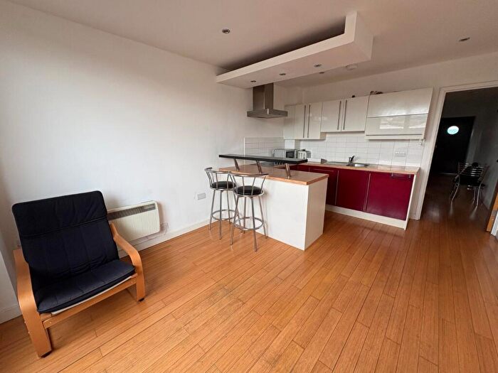 1 Bedroom Flat To Rent In Furnival Street, Sheffield, South Yorkshire, S1