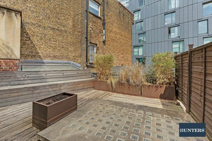 1 Bedroom Flat To Rent In St. John Street, Clerkenwell, EC1V