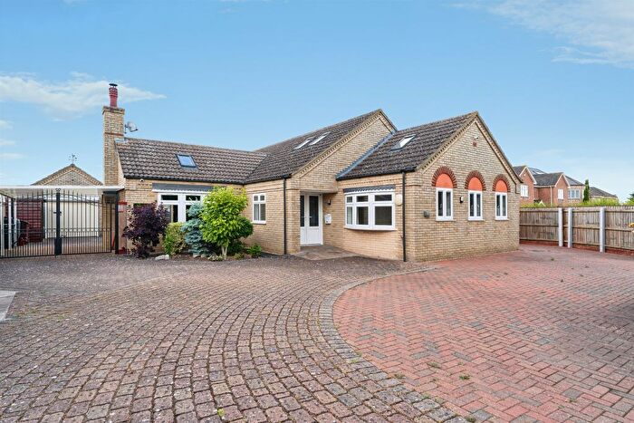 5 Bedroom Detached Bungalow For Sale In Upwell Road, March, PE15