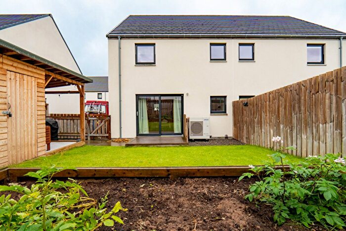 3 Bedroom Semi Detached House For Sale In Carn Glas, Inverness, IV63