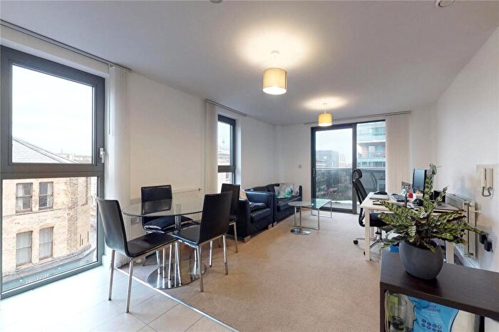 1 Bedroom Flat To Rent In Ocean House, London, E8