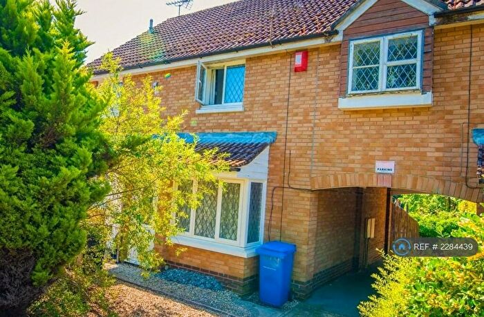 3 Bedroom Terraced House To Rent In Totmel Road, Poole, BH17