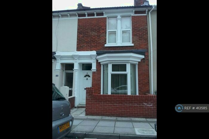 1 Bedroom Flat To Rent In Heidelberg Road, Southsea, PO4