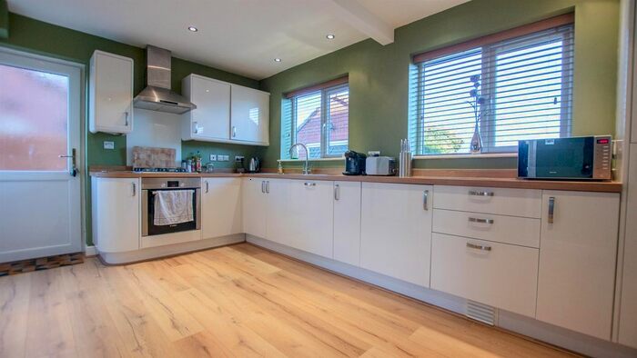 3 Bedroom Semi-Detached House To Rent In Rishworth Grove, Clifton Moor, York YO30