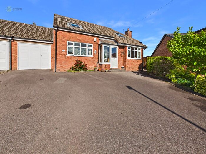 3 Bedroom Bungalow For Sale In Eastridge Croft, Shenstone, Lichfield, WS14