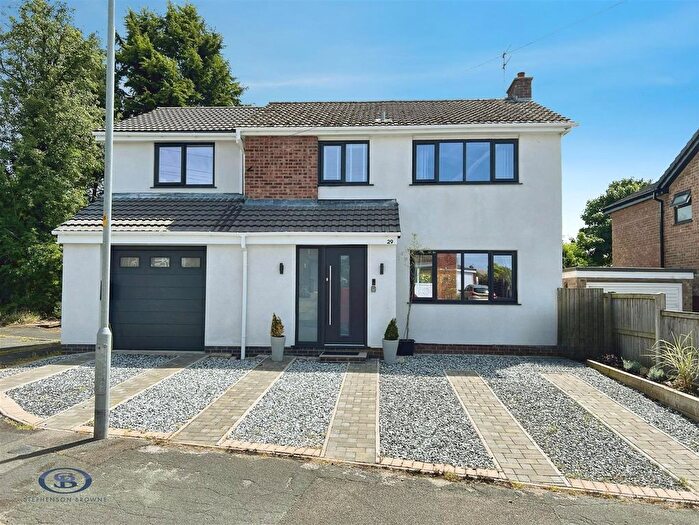 5 Bedroom Detached House For Sale In Kendal Court, Congleton, CW12