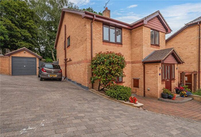 4 Bedroom Detached House For Sale In Blaney Way, Corfe Mullen, Wimborne, Dorset, BH21