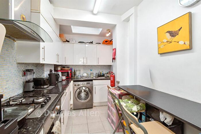 4 Bedroom Terraced House For Sale In Lyndhurst Gardens, Newbury Park, Ilford, Essex, IG2