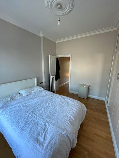 1 Bedroom Flat To Rent In Amhurst Road, Hackney, London, E8