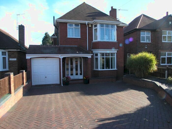 3 Bedroom houses for sale in The Promenade, DY5, West Midlands