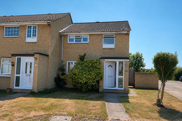 3 Bedroom Terraced House For Sale In Hawthorn Way, Kidlington, OX5