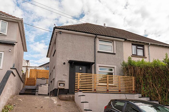 2 Bedroom Semi Detached House For Sale In Brett Road, Abercarn, NP11
