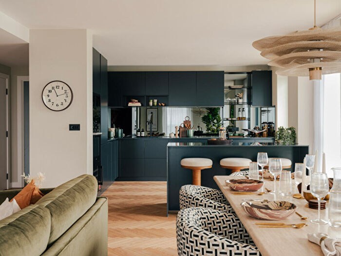 2 Bedroom Apartment For Sale In Woodberry Down Sales & Marketing Suite Riverside Apartments, Woodberry Grove, Finsbury Park, London, N4