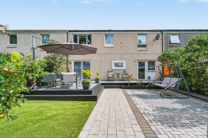 3 Bedroom Terraced House For Sale In Briarbank, Livingston, EH54