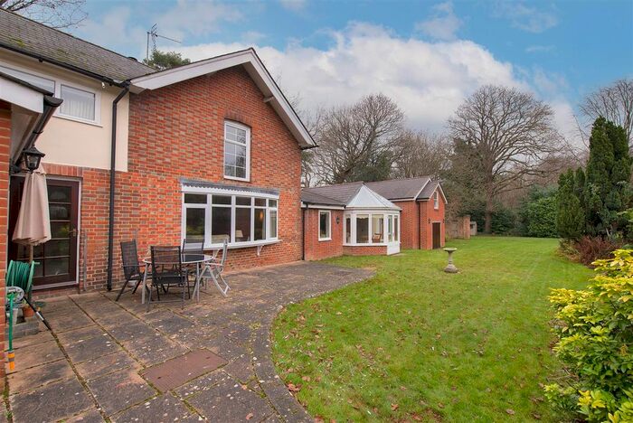 5 Bedroom Detached House For Sale In Seven Mile Lane, Borough Green, Sevenoaks TN15