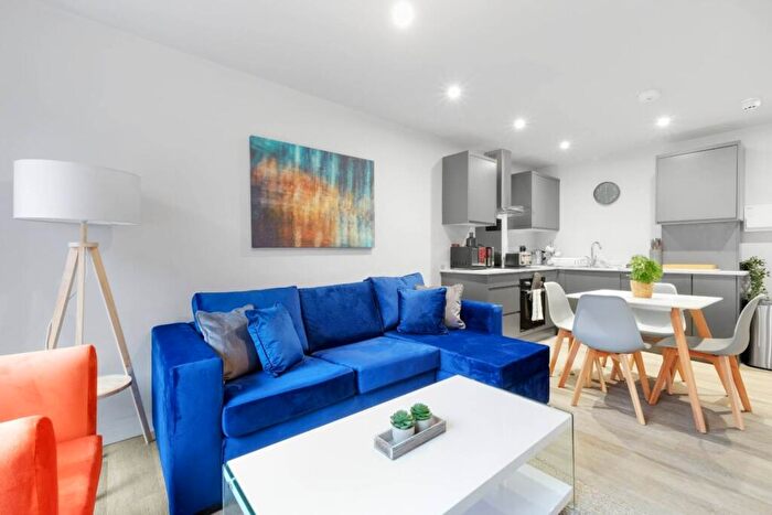 1 Bedroom Apartment To Rent In Walker Avenue, Wolverton Mill, MK12