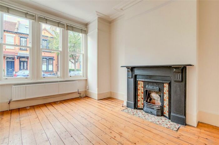 2 Bedroom Apartment To Rent In Marney Road, SW11